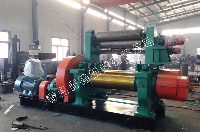 自動翻膠大齒輪開煉機(jī)